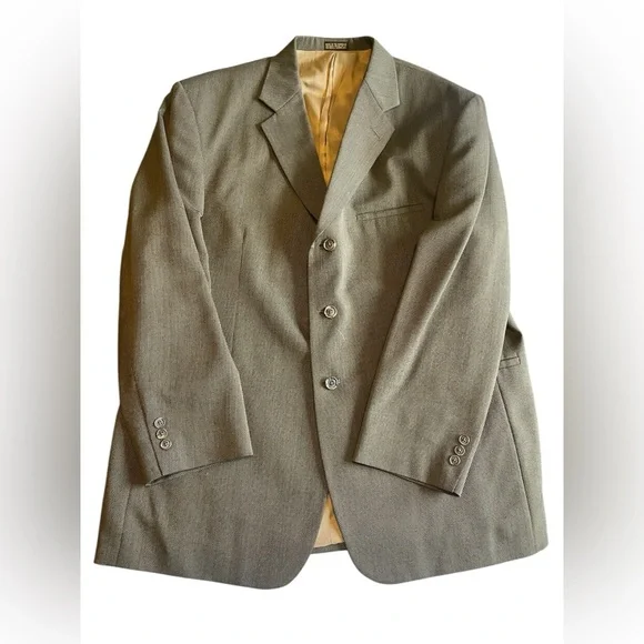 J. Ferrar Brown Blazer and Slacks for Men. Slacks Size 36 x 32. Blazer Size XL.